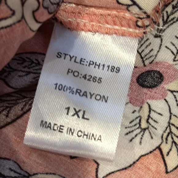 Floral Orange/Peach Popover Top (1XL) - Picture 7 of 7